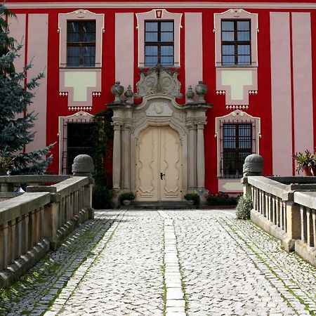 Boutique Palac Warmatowice Sienkiewiczowskie Legnica Dış mekan fotoğraf