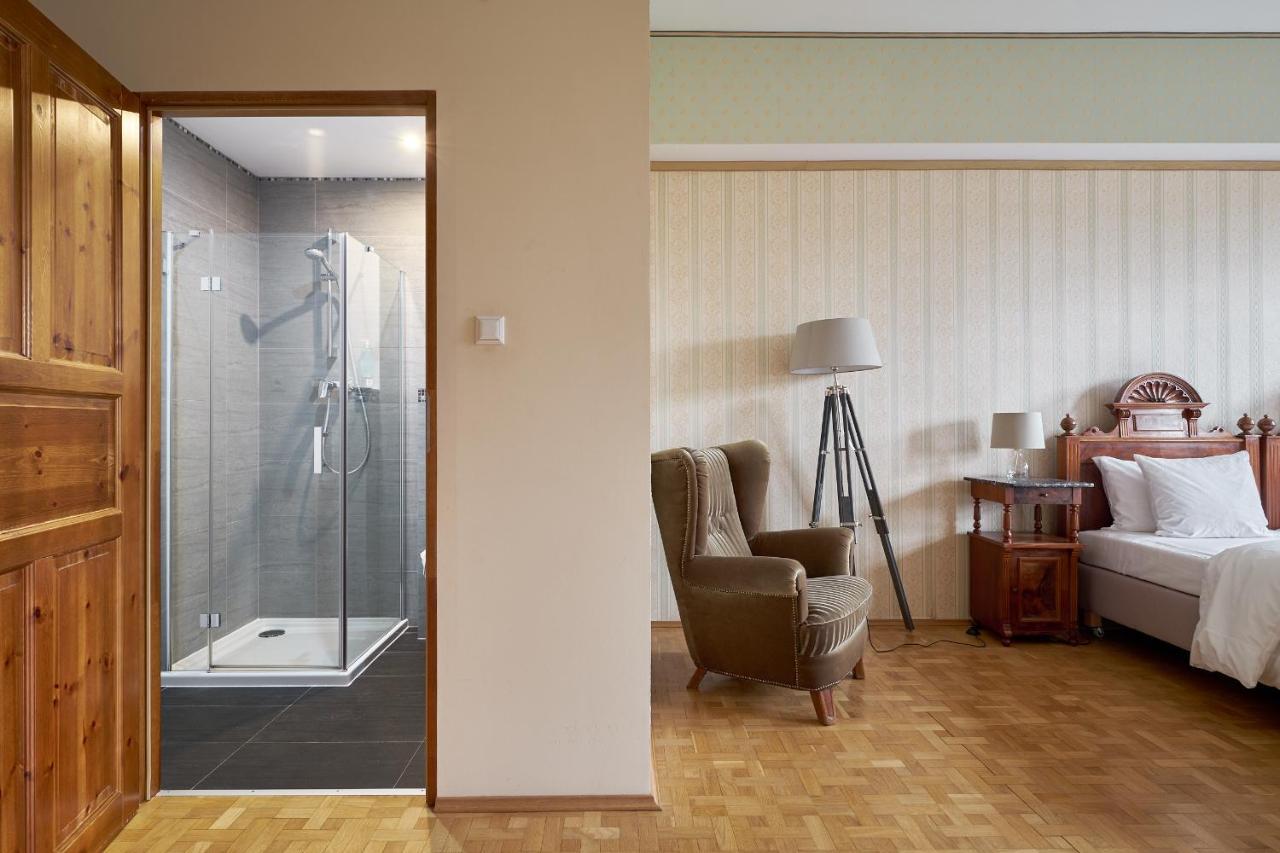 Boutique Palac Warmatowice Sienkiewiczowskie Legnica Dış mekan fotoğraf