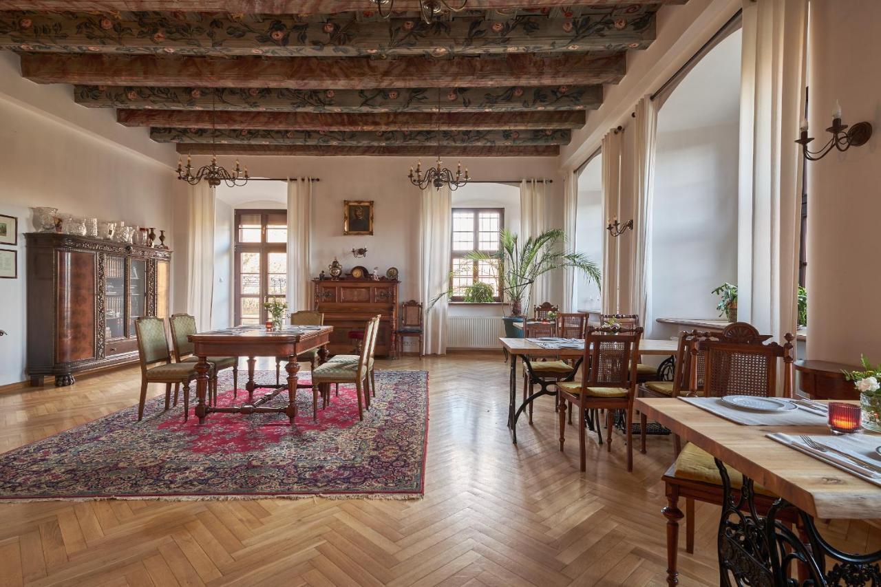 Boutique Palac Warmatowice Sienkiewiczowskie Legnica Dış mekan fotoğraf