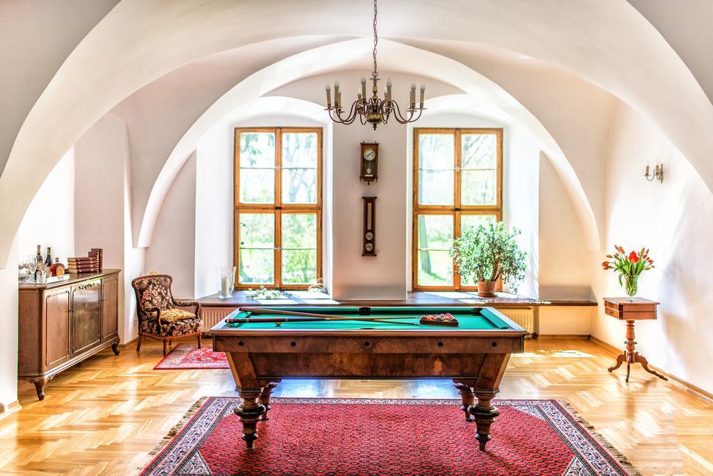 Boutique Palac Warmatowice Sienkiewiczowskie Legnica Dış mekan fotoğraf