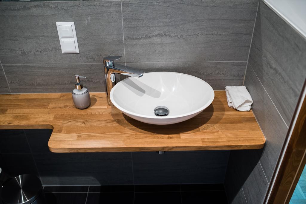 Boutique Palac Warmatowice Sienkiewiczowskie Legnica Dış mekan fotoğraf